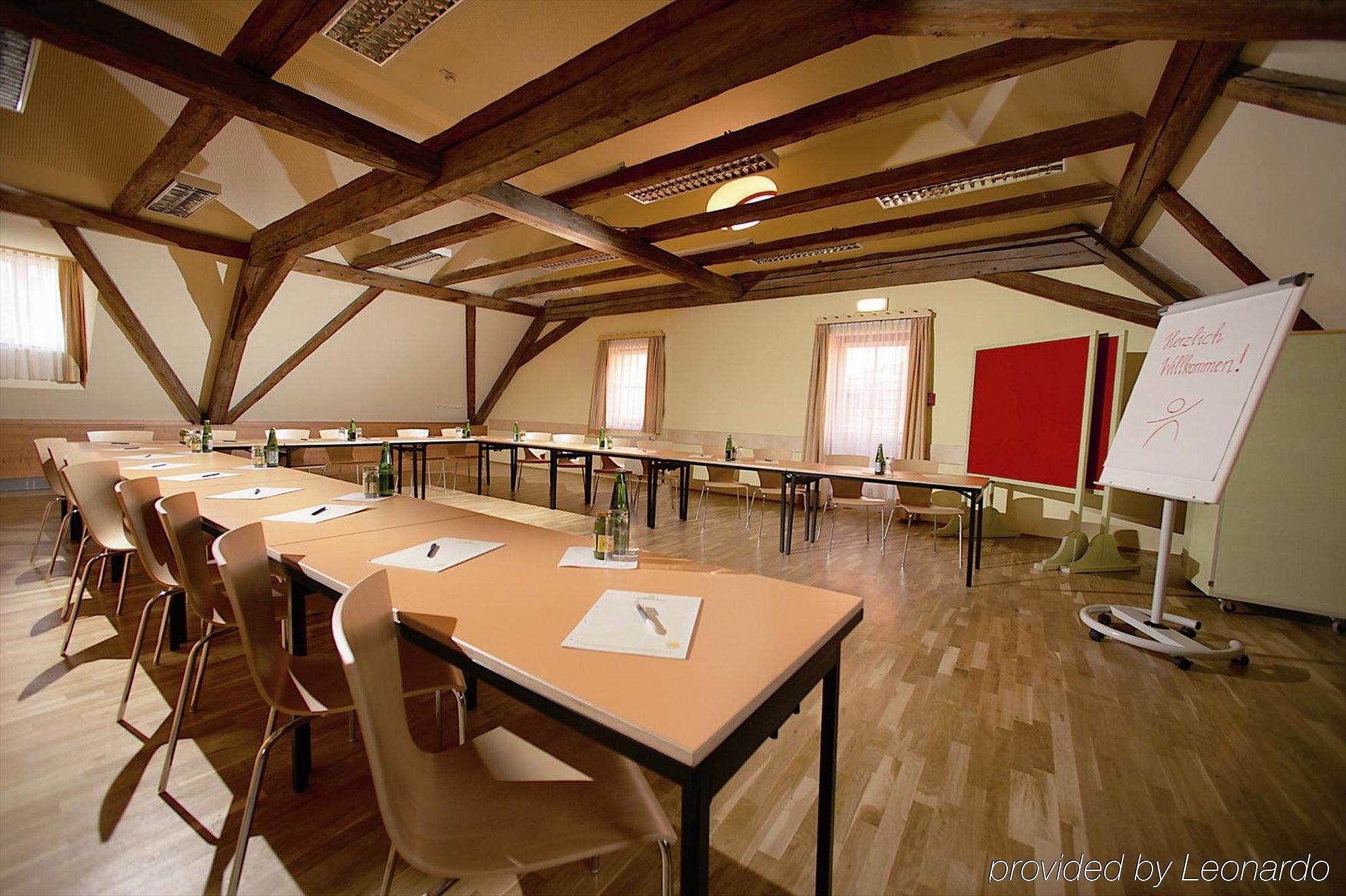 Jufa Hotel Oberwoelz-Lachtal Oberwoelz Stadt Facilidades foto