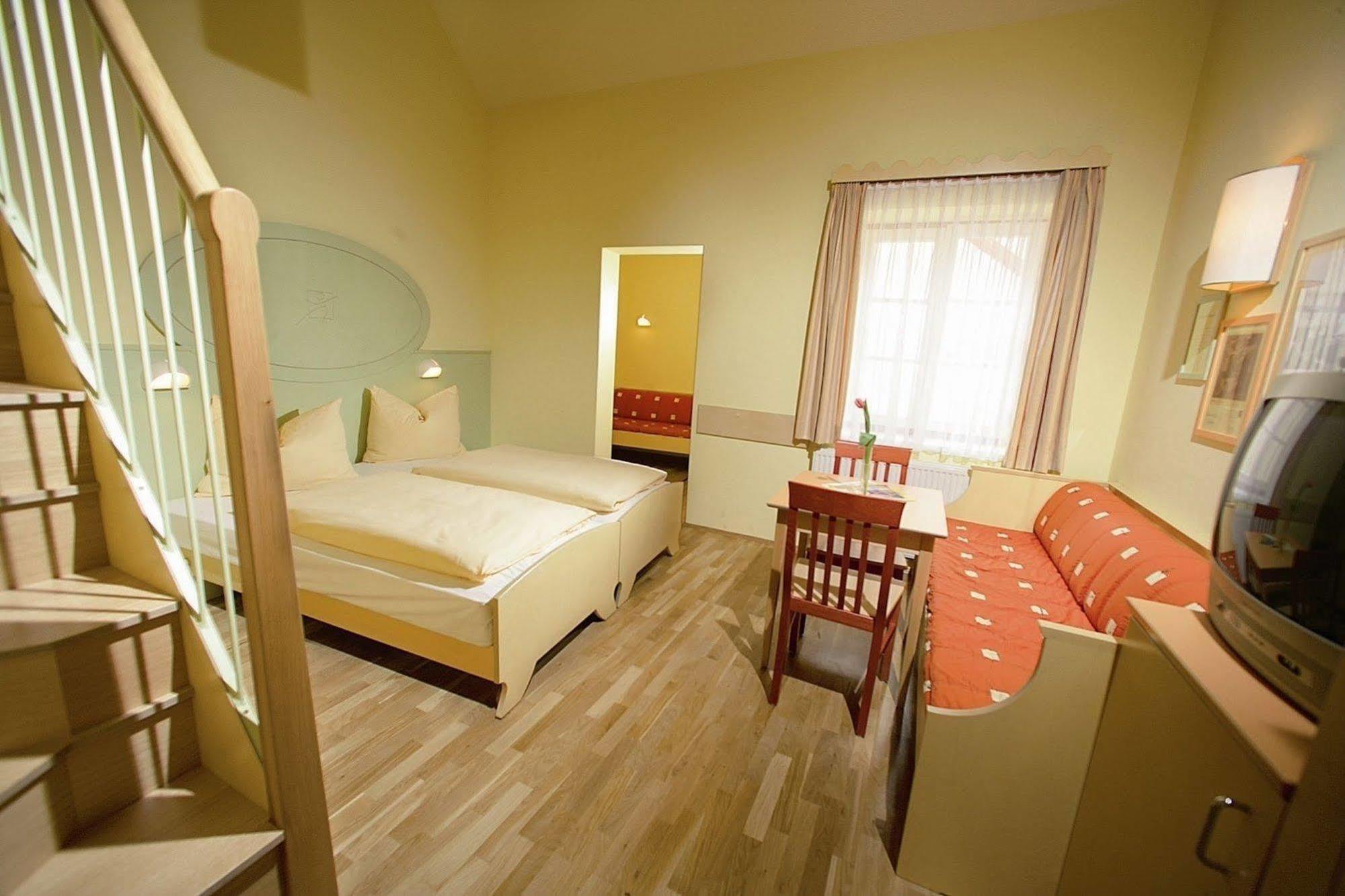 Jufa Hotel Oberwoelz-Lachtal Oberwoelz Stadt Habitación foto